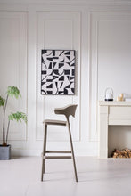 Butaco para Barra Elena, Color Taupe, Diseño Moderno