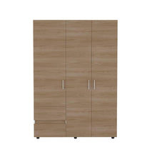 Closet Light 140, Fresno Europeo y Blanco, con tres puertas abatibles