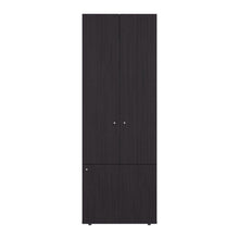 Closet Beico II, Fresno Europeo y Blanco Duqueza, con tres Puertas Abatibles y cuatro entrepaños ZF