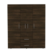 Closet Bariloche Bombay Eco, Nogal Europeo, con Variedad de Entrepaños y Cuatro Puertas Abatibles