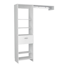 Closet Delhi 150, Blanco Nevado, con tres entrepaños y un tubo para colgar ropa