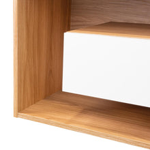 Mesa de Noche Budi, Fresno Europeo y Blancco Duqueza