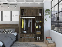 Closet Guadalupe, Chocolate, con Tres Puertas Abatibles con Cerradura y Variedad de Entrepaños
