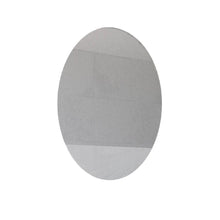 Espejo Ovalado Ferrara, Gris, con Diseño en Sandblasting