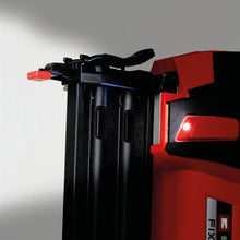 Clavadora Inalámbrica Clavo 15 - 50 Mm 18V Incluye 1 Batería 4.0 Ah Y Cargador