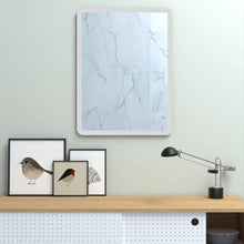 Espejo Rectangular Arezzo, Gris, con Diseño en Sandblasting