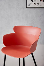 Silla Miami con Brazos, Color Rojo, Con espaldar y diseño Moderno X2