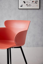 Silla Miami con Brazos, Color Rojo, Con espaldar y diseño Moderno X2