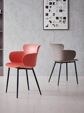 Silla Miami con Brazos, Color Rojo, Con espaldar y diseño Moderno X4