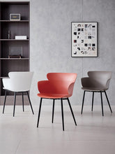 Silla Miami con Brazos, Color Rojo, Con espaldar y diseño Moderno X2