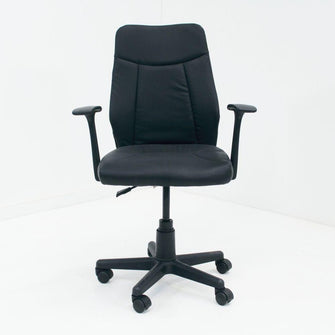 Silla de Escritorio Victoria, Negra, de Cuero Sintético y Patas de Plástico