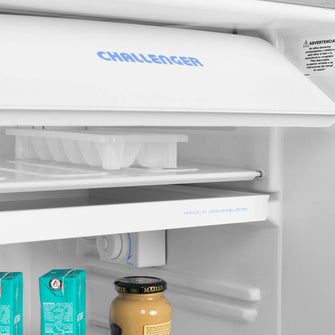 Combo Televisor Challenger 43 Pulgadas Smart Google + Minibar CR 121 Litros, Color Negro y Gris