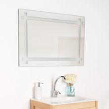 Espejo Rectangular Broni, Gris, con Diseño en Sandblasting