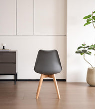 Set de 6 Sillas Fyn, Gris Oscuro, Diseño Minimalista con Espaldar, Cojín y Patas de Madera