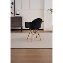 Set de 2 Sillas Eymos, Color Negro, con Espaldar y Patas en Madera