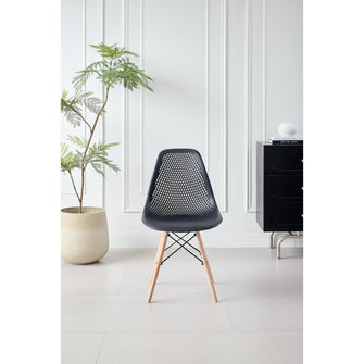 Silla Marcus, Color Negro, Con espaldar y patas en Madera X4