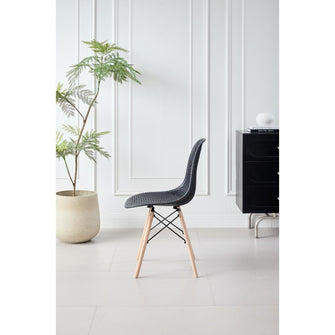 Silla Marcus, Color Negro, Con espaldar y patas en Madera X4