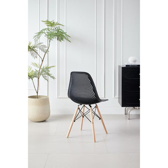 Silla Marcus, Color Negro, Con espaldar y patas en Madera X4