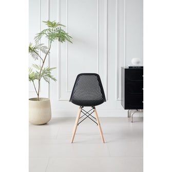 Silla Marcus, Color Negro, Con espaldar y patas en Madera X4
