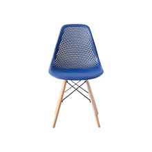 Silla Aira, Color Azul, con Espaldar y Patas en Madera