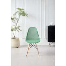 Set de 2 Sillas Aira, Color Verde Oliva, con Espaldar y Patas en Madera