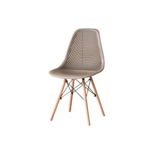 Set de 2 Sillas Aira, Color Taupe, con Espaldar y Patas en Madera