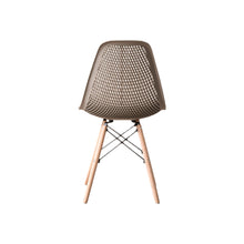 Set de 2 Sillas Aira, Color Taupe, con Espaldar y Patas en Madera