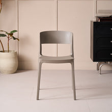 Set de 2 Sillas Mónaco, Color Taupe, con Espaldar y Diseño Moderno