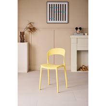 Set de 4 Sillas Patrick, Color Amarillo, con Espaldar y Diseño Moderno