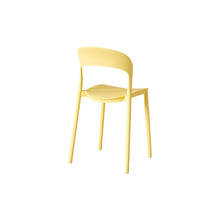 Set de 4 Sillas Patrick, Color Amarillo, con Espaldar y Diseño Moderno