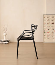 Set de 2 Sillas Palermo, Color Negro, con Espaldar y Diseño Moderno