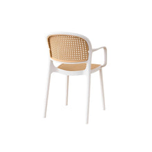 Set de 2 Sillas con Brazos Nest, Color Blanco y Beige, con Espaldar y Asiento en Rejilla