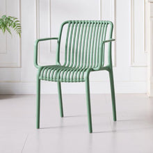 Silla Terra con Brazos, Color Verde Olivo, Con espaldar