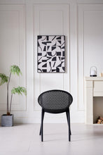 Set de 2 Sillas Selva con Brazos, Color Negro, con Espaldar