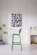 Silla para Bar Río, Color Verde Olivo, Diseño Moderno