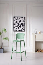 Silla para Bar Río, Color Verde Olivo, Diseño Moderno