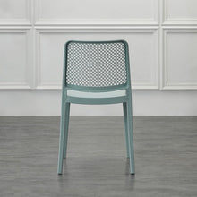 Silla Manhattan, Azul Claro, con Espaldar en Rejilla y Diseño Minimalista