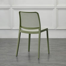 Set de 2 Sillas Manhattan, Verde, con Espaldar en Rejilla y Diseño Minimalista