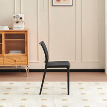 Set de 6 Sillas Soho, Negro, con Espaldar Cerrado y Diseño Minimalista