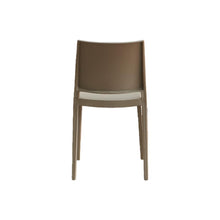 Set de 2 Sillas Soho, Taupe, con Espaldar Cerrado y Diseño Minimalista