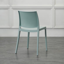 Silla Soho, Azul Claro, con Espaldar Cerrado y Diseño Minimalista