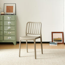 Set de 4 Sillas Brooklyn, Taupe, con Espaldar en Rayas y Diseño Minimalista
