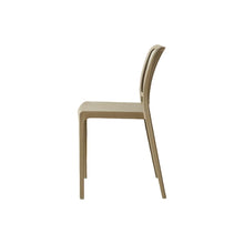 Set de 2 Sillas Brooklyn, Taupe, con Espaldar en Rayas y Diseño Minimalista
