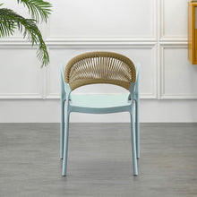 Silla Daytona, Azul Claro, con Espaldar, Reposa Brazos y Diseño Minimalista