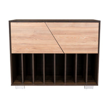 Mueble Auxiliar Orus, Caoba y Miel, con Patas En Acero y Espacio Para Objetos Decorativos