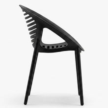 Silla Tokio con Brazos, Color Negro, con Espaldar y Diseño Moderno