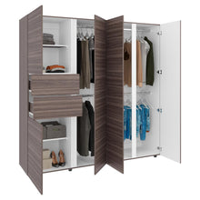 Closet Antalya 200x200, Avellana y Blanco, con 5 puertas abatibles