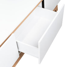 Mesa para TV Toulo, Blanco y Fresno Europeo, con Espacio para TV de 80"