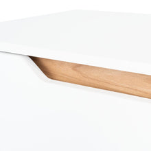 Mesa para TV Toulo, Blanco y Fresno Europeo, con Espacio para TV de 80"