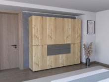 Closet Siruela 220, Café Claro y Blanco, con Cuatro Cajones, Ocho Puertas y Gran Capacidad de Almacenamiento
